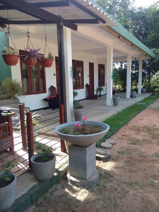 Villa Waterway Garden Polonnaruwa Exterior foto