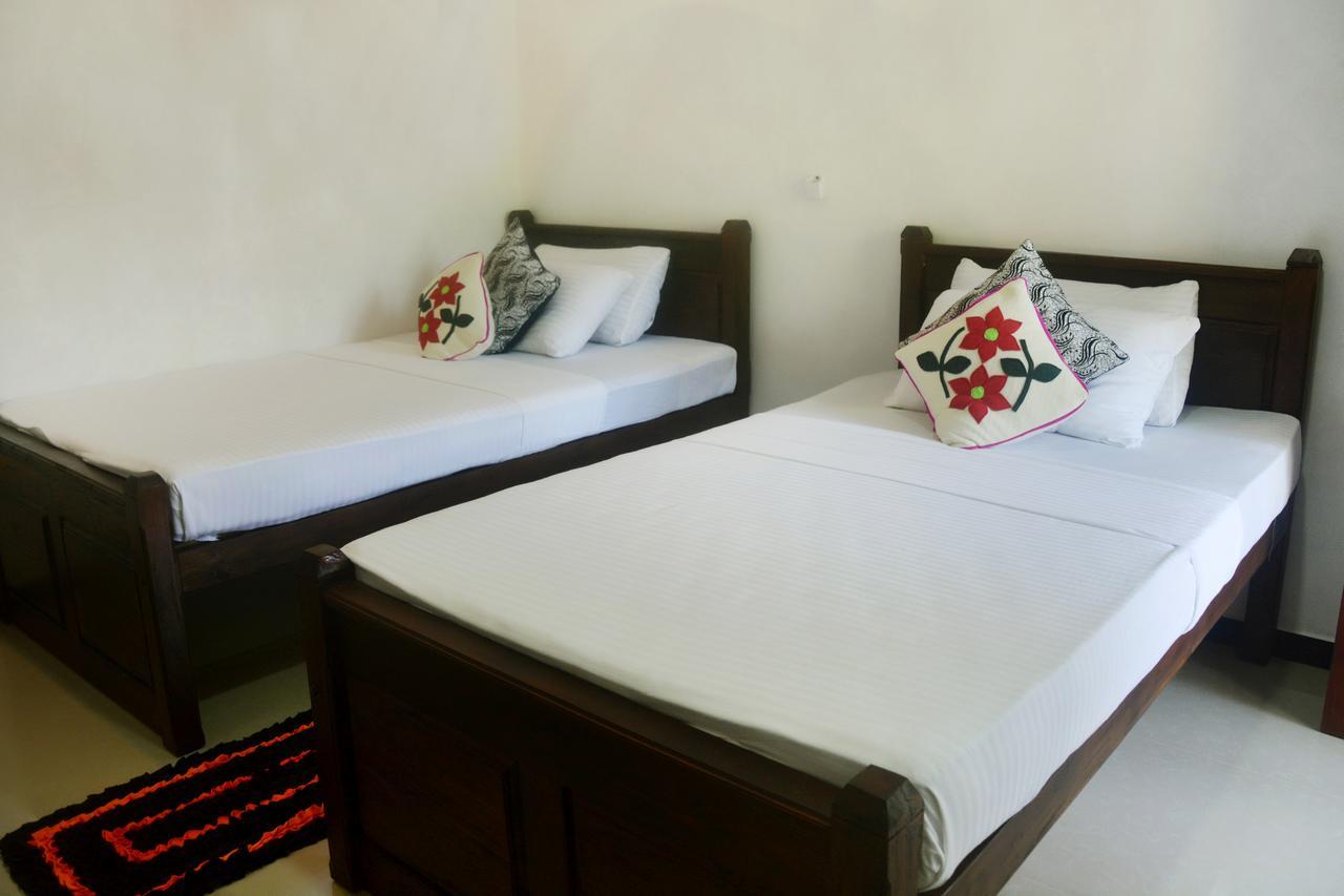 Villa Waterway Garden Polonnaruwa Exterior foto