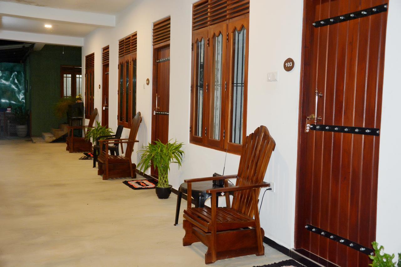 Villa Waterway Garden Polonnaruwa Exterior foto